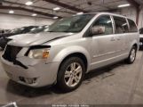 DODGE GRAND CARAVAN SXT photo