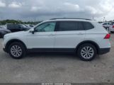 VOLKSWAGEN TIGUAN 2.0T SE/2.0T SEL/2.0T SEL R-LINE/2.0T SEL R-LINE BLACK photo