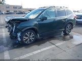 SUBARU FORESTER LIMITED JF2SKALC5RH****** снимка