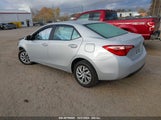 TOYOTA COROLLA LE 2T1BURHE5JC087757 снимка