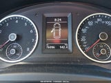 VOLKSWAGEN TIGUAN 2.0T SPORT WVGUV7AX7HW****** fotografie