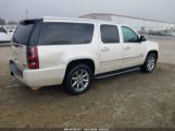 GMC YUKON XL 1500 DENALI снимка