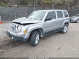 JEEP PATRIOT LATITUDE photo