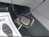 HYUNDAI ELANTRA SE 5NPD84LF2HH027412 снимка