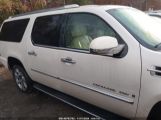 CADILLAC ESCALADE ESV STANDARD снимка