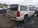 CADILLAC ESCALADE ESV STANDARD снимка