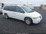 CHRYSLER TOWN & COUNTRY LX снимка