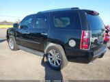 GMC YUKON DENALI снимка