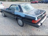 MERCEDES-BENZ 560 SL WDBBA48D7JA****** снимка