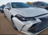 TOYOTA AVALON XLE снимка