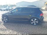 VOLKSWAGEN GOLF GTI S 4-DOOR 3VW5T7AU8GM****** fotografie