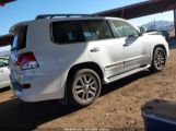 LEXUS LX 570 photo