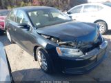 VOLKSWAGEN JETTA 2.5L SE photo