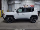 JEEP RENEGADE TRAILHAWK 4X4 снимка