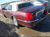 LINCOLN TOWN CAR SIGNATURE снимка