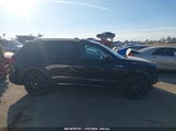 VOLKSWAGEN TIGUAN 2.0T SE R-LINE BLACK 3VVCB7AX7NM****** снимка