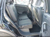 VOLKSWAGEN TIGUAN 2.0T SE R-LINE BLACK 3VVCB7AX7NM****** photo