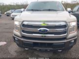 FORD F-150 LARIAT photo