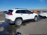 JEEP CHEROKEE SPORT снимка