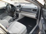 TOYOTA CAMRY LE photo