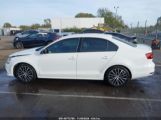 VOLKSWAGEN JETTA 1.8T SPORT photo