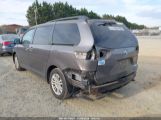 TOYOTA SIENNA XLE/LIMITED снимка