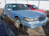 LINCOLN TOWN CAR SIGNATURE снимка