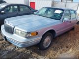 LINCOLN TOWN CAR SIGNATURE снимка