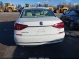 VOLKSWAGEN PASSAT 1.8T SEL PREMIUM снимка