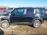 JEEP RENEGADE LATITUDE 4X4 снимка