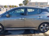 NISSAN LEAF SV 40 KWH photo