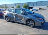 NISSAN LEAF SV 40 KWH photo