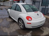VOLKSWAGEN NEW BEETLE COUPE BLACK TIE EDITION/TRIPLE WHITE 3VWFG31C78M****** fotografie