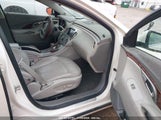 BUICK LACROSSE CXS 1G4GE5EV8AF****** снимка
