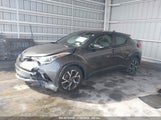 TOYOTA C-HR XLE NMTKHMBX4KR****** снимка