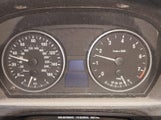 BMW 328Xi WBAVC93557KX61918 снимка