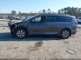 CHRYSLER PACIFICA HYBRID LIMITED снимка