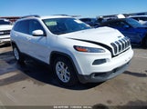 JEEP CHEROKEE LATITUDE 1C4PJLCB6GW200348 снимка