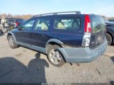 VOLVO V70 XC photo