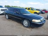 LINCOLN TOWN CAR SIGNATURE LIMITED photo