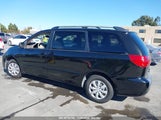 TOYOTA SIENNA LE 5TDKK4CC7AS****** fotografie