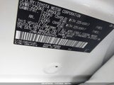 TOYOTA RAV4 HYBRID XLE JTMRJREV2HD065434 снимка