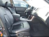 INFINITI FX45 снимка