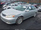 TOYOTA CAMRY XLE 4T1BE30KX4U****** снимка
