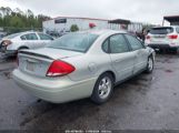 FORD TAURUS SE photo