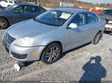 VOLKSWAGEN JETTA 2.5 3VWRG71K36M****** снимка