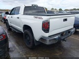 TOYOTA TUNDRA SR5 5.7L V8 5TFEY5F10EX****** photo