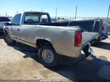 GMC SIERRA 2500 CLASSIC SL 1GTGC24R0YR****** снимка