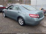 TOYOTA CAMRY LE photo