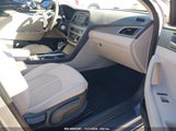 Hyundai Sonata Se 5NPE24AF7FH072836 снимка